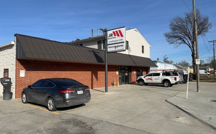 Pictures of Industrial property located at 2022 N 83rd St, Omaha, NE 68134 for lease - image #1