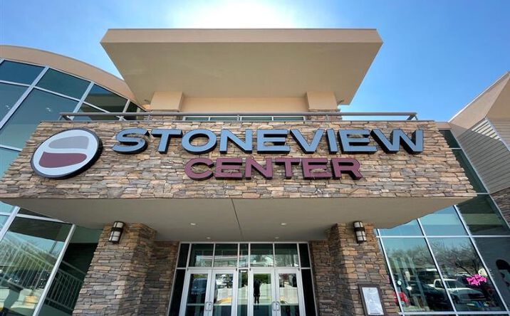 Pictures of Retail, Office, Special Purpose property located at 4747 Pioneers Blvd, Lincoln, NE 68506 for lease - image #1