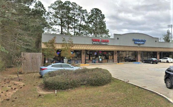 Pictures of Retail property located at 4061 LA-59, Mandeville, LA 70471 for lease - image #1