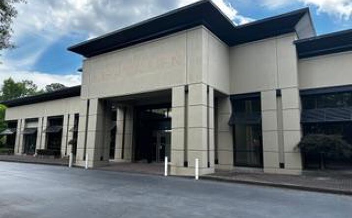 Pictures of Retail, Office, Special Purpose property located at 6800 North Point Pkwy, Alpharetta, GA 30022 for lease - image #1
