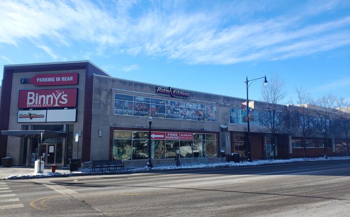 Pictures of Retail property located at 4901 W Irving Park Rd, Chicago, IL 60641 for lease - image #1
