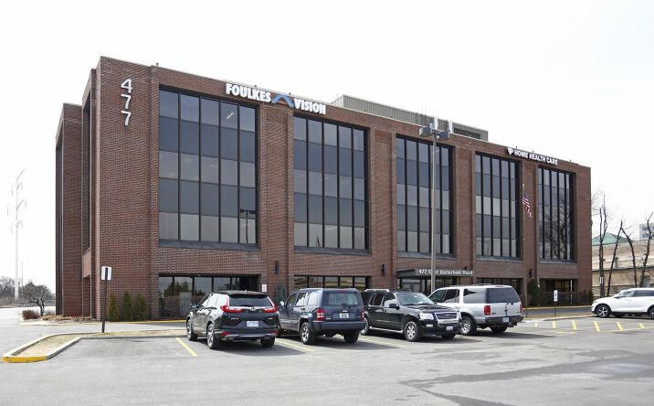 Pictures of Office property located at 477 E. Butterfield Road, Lombard, IL 60148 for lease - image #1