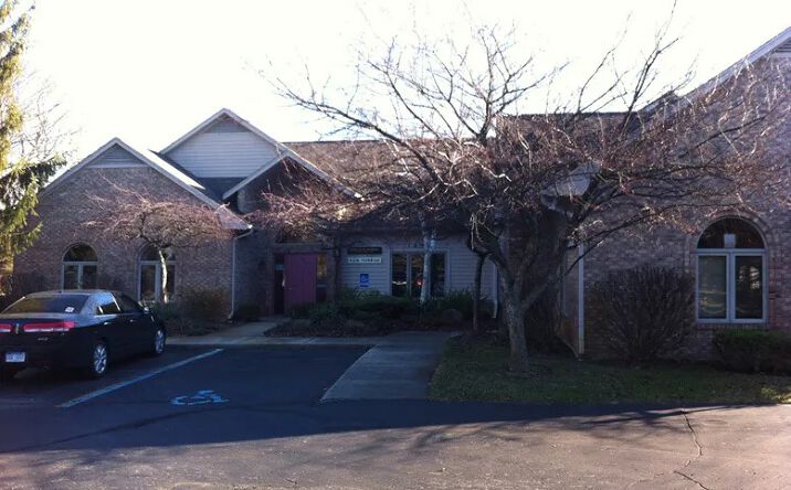 Pictures of Office property located at 1097 Union Lake Rd, White Lake, MI 48386 for lease - image #1