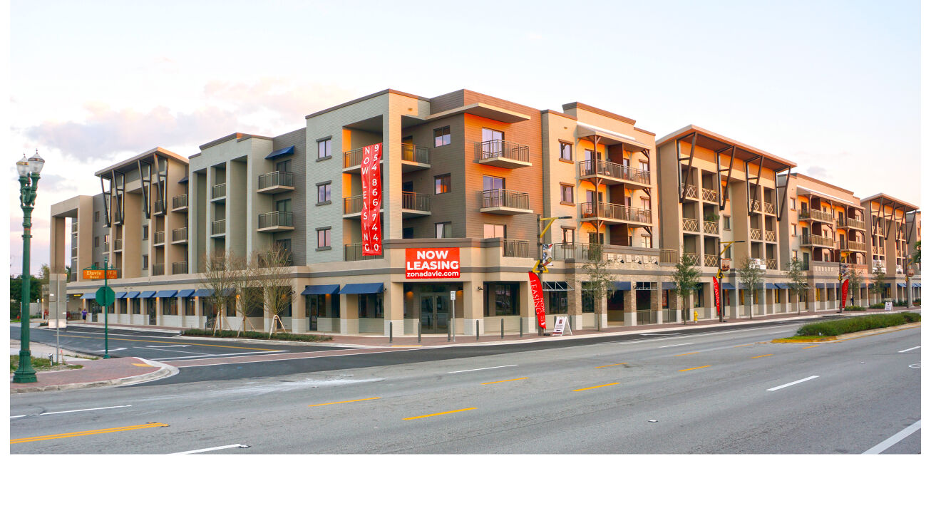 zona village davie