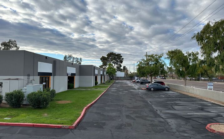 Pictures of Industrial property located at 2125 S Priest Dr, Ste 304, Tempe, AZ 85282 for lease - image #1