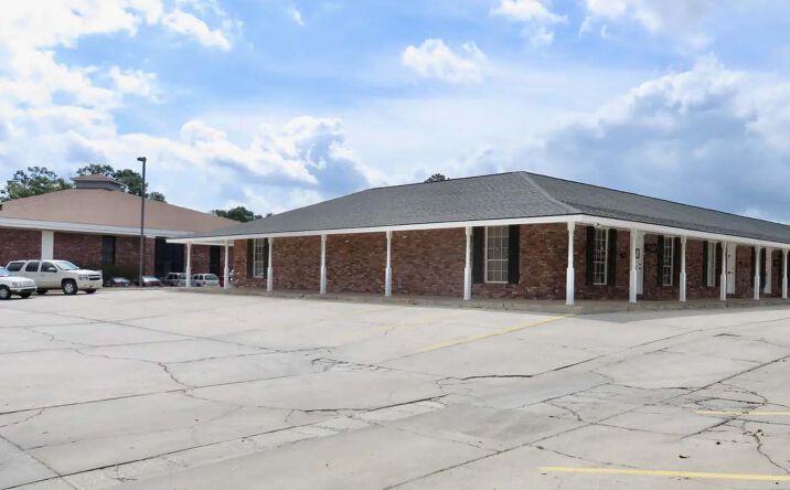Pictures of Office property located at 8786 Goodwood Blvd, Baton Rouge, LA 70806 for lease - image #1