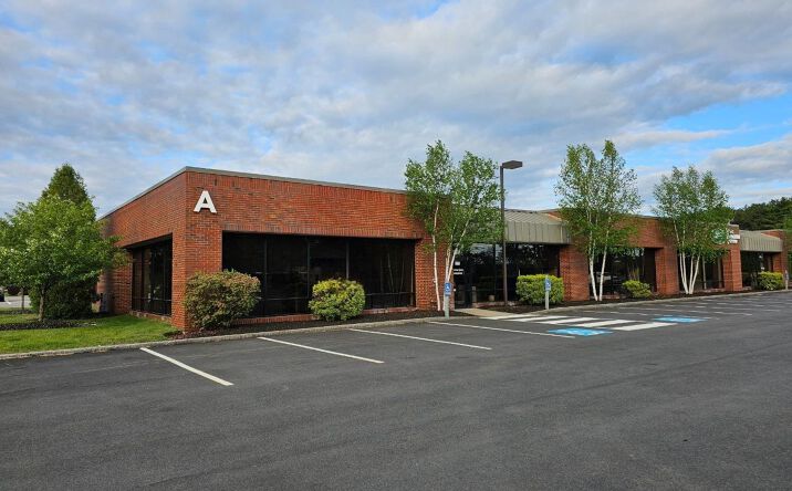 Pictures of Office property located at 75 John Roberts Rd, Portland, ME 04106 for lease - image #1