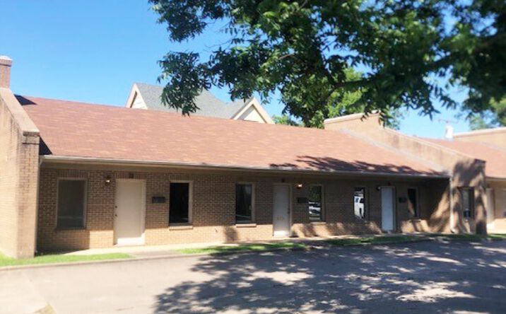 Pictures of Office property located at 412 North 6th Street, Fort Smith, AR 72901 for lease - image #1