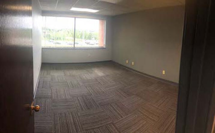 Pictures of Office property located at 6405 N. Cosby Avenue, Kansas City, MO 64151 for lease - image #1
