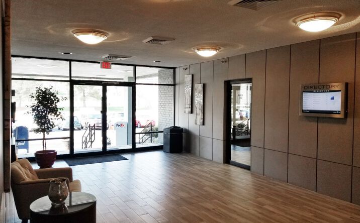 Pictures of Office property located at 2560 Huntington Avenue, Alexandria, VA 22303 for lease - image #1