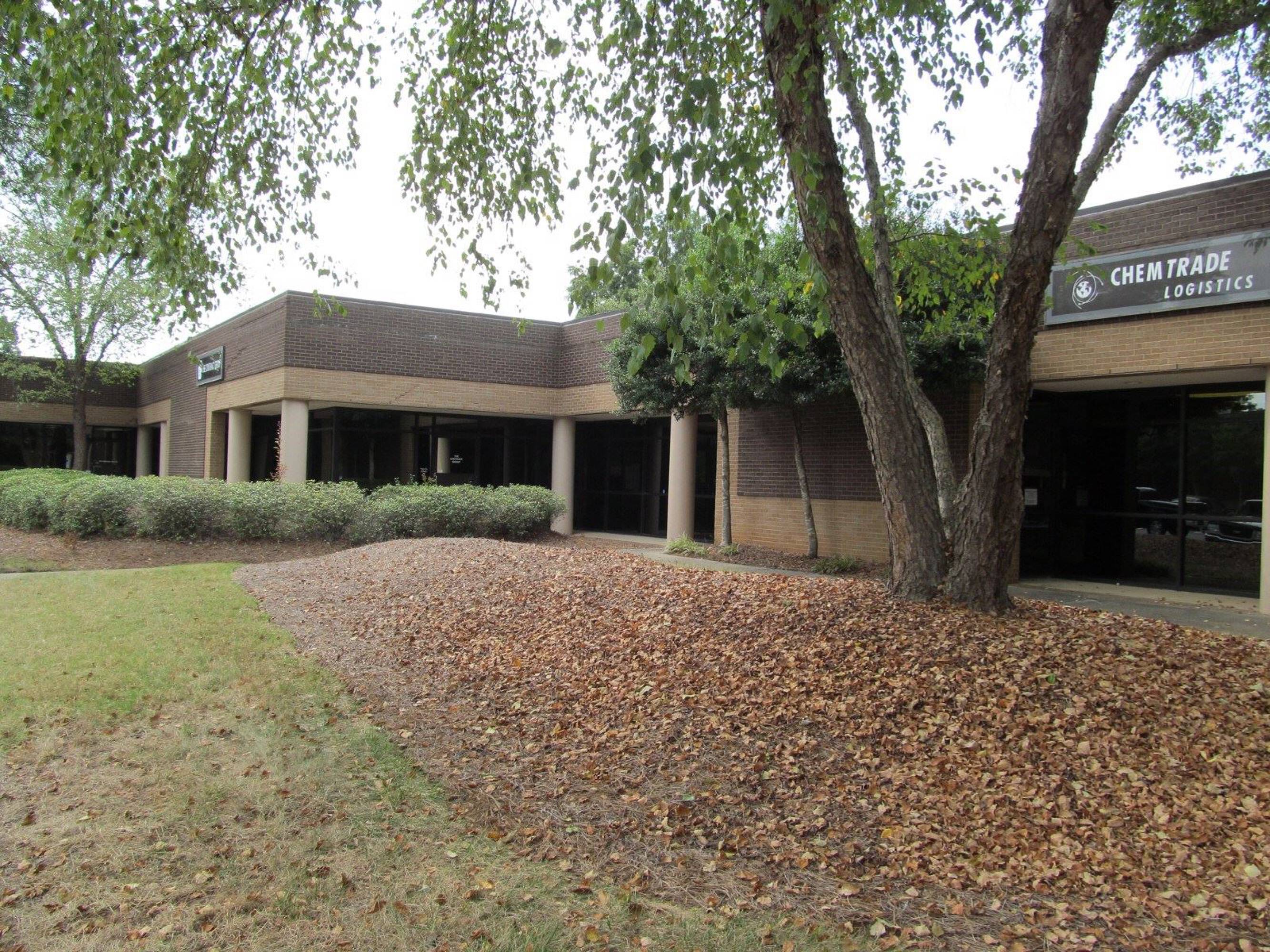 910 Tyvola Road, Charlotte, NC 28217