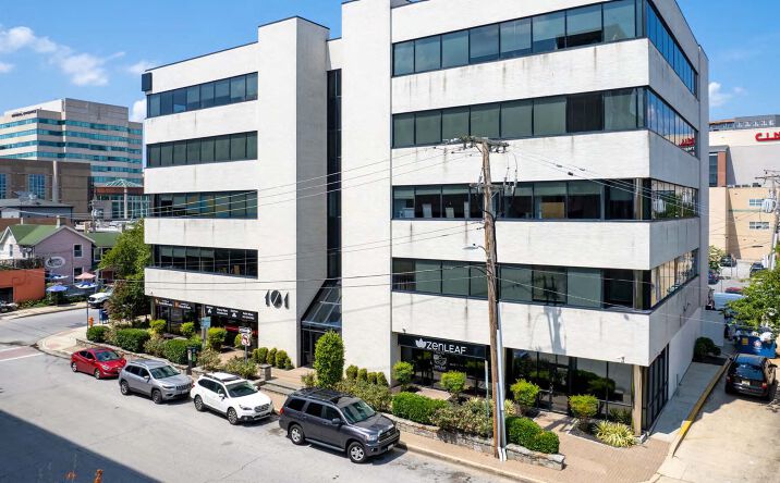 Pictures of Office property located at 101 E Chesapeake Ave, Towson, MD 21286 for lease - image #1