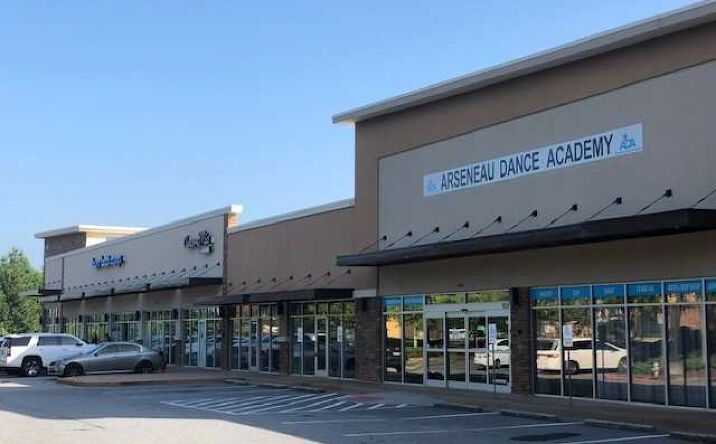 Pictures of Retail property located at 5955-5967 Bethelview, Cumming, GA 30040 for lease - image #1