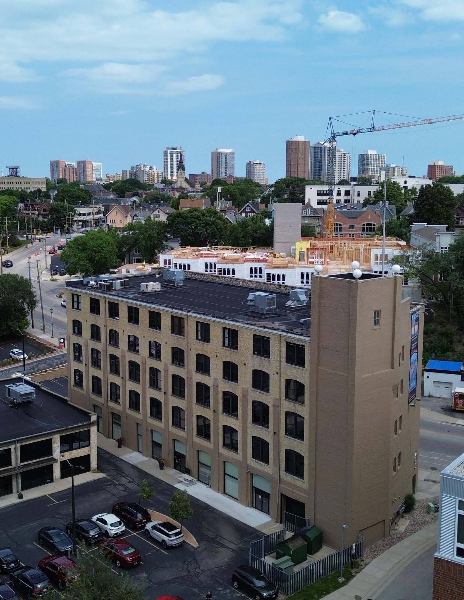 1661 N Water St, Milwaukee, WI 53202