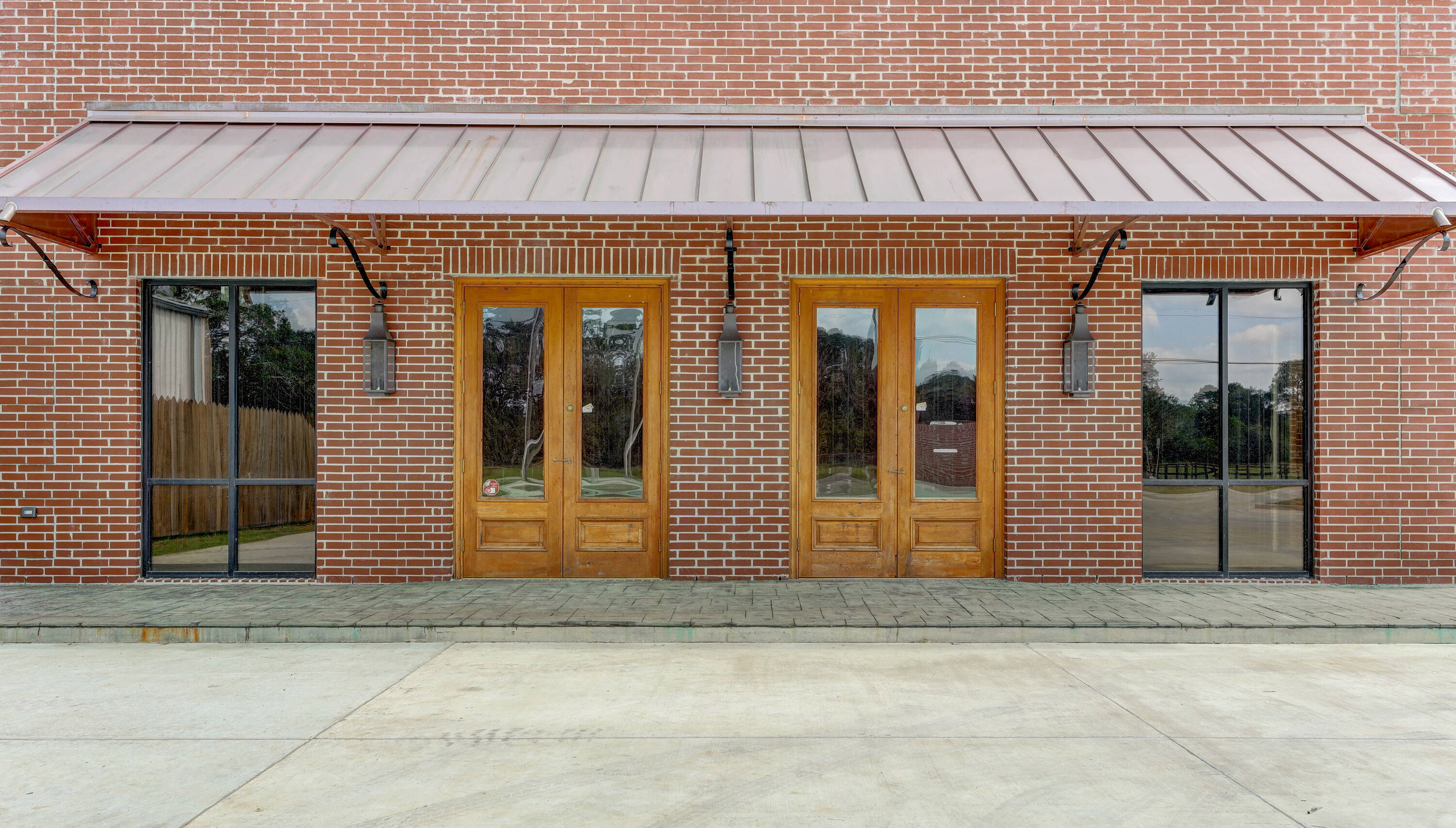 2005 Verot School Rd, Lafayette, LA 70508