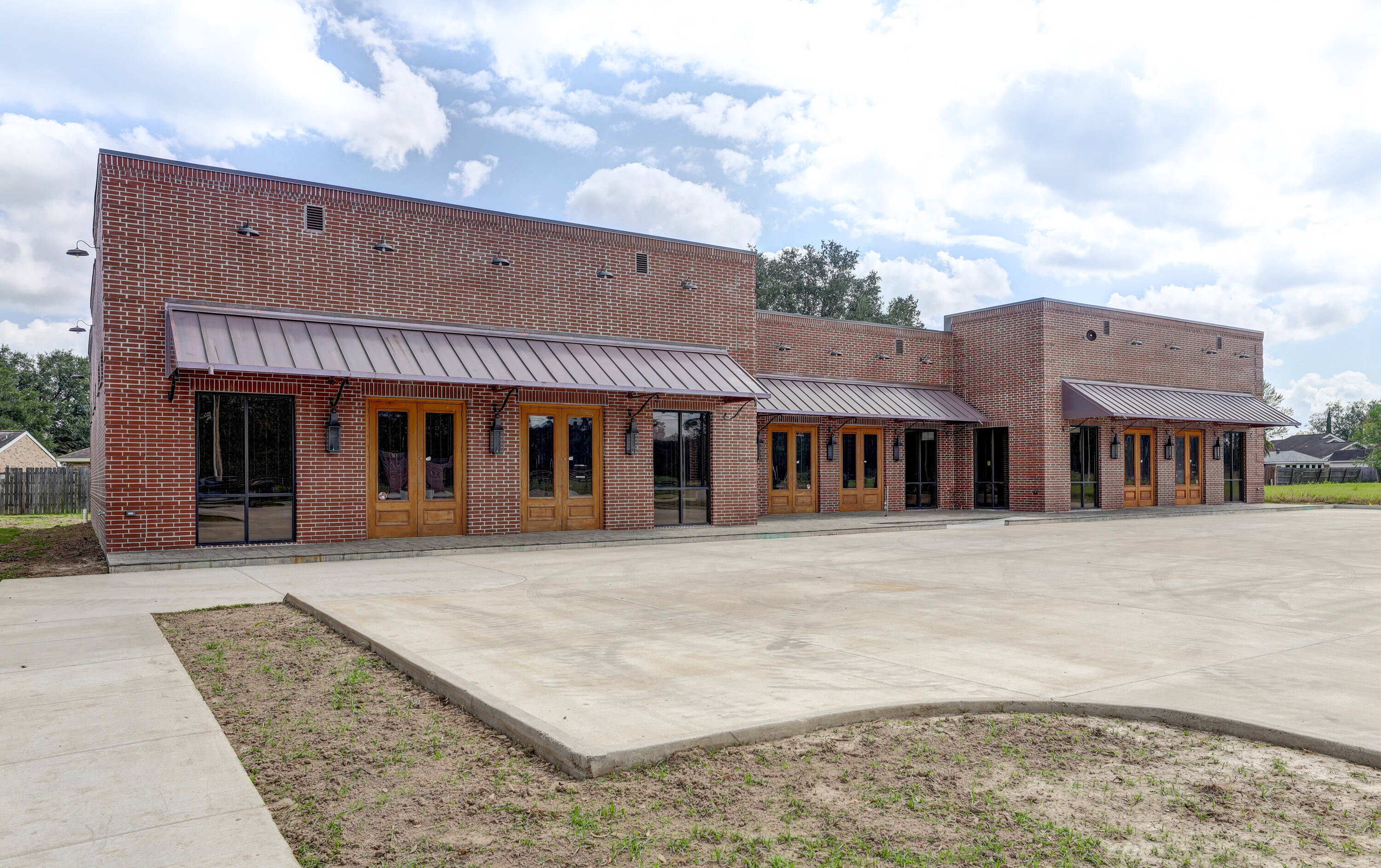 2005 Verot School Rd, Lafayette, LA 70508