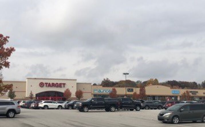 Pictures of Retail property located at 2410 Laporte Ave, Valparaiso, IN 46383 for lease - image #1
