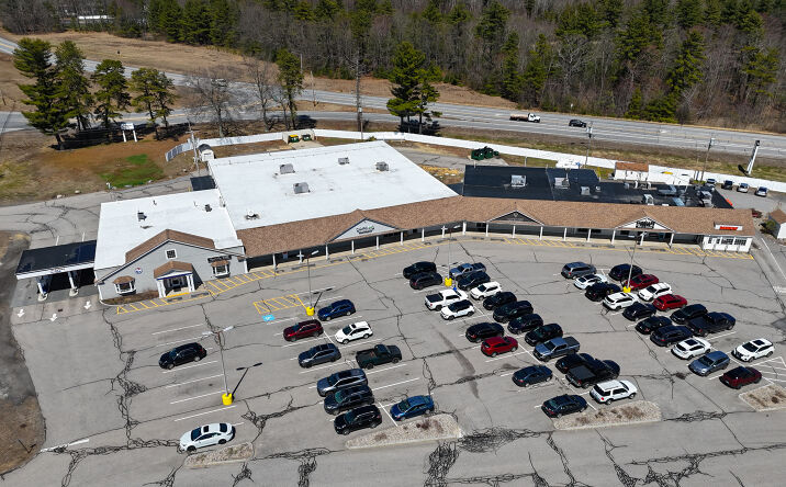 Pictures of Retail property located at 53 Church St, Kingston, NH 03848 for lease - image #1