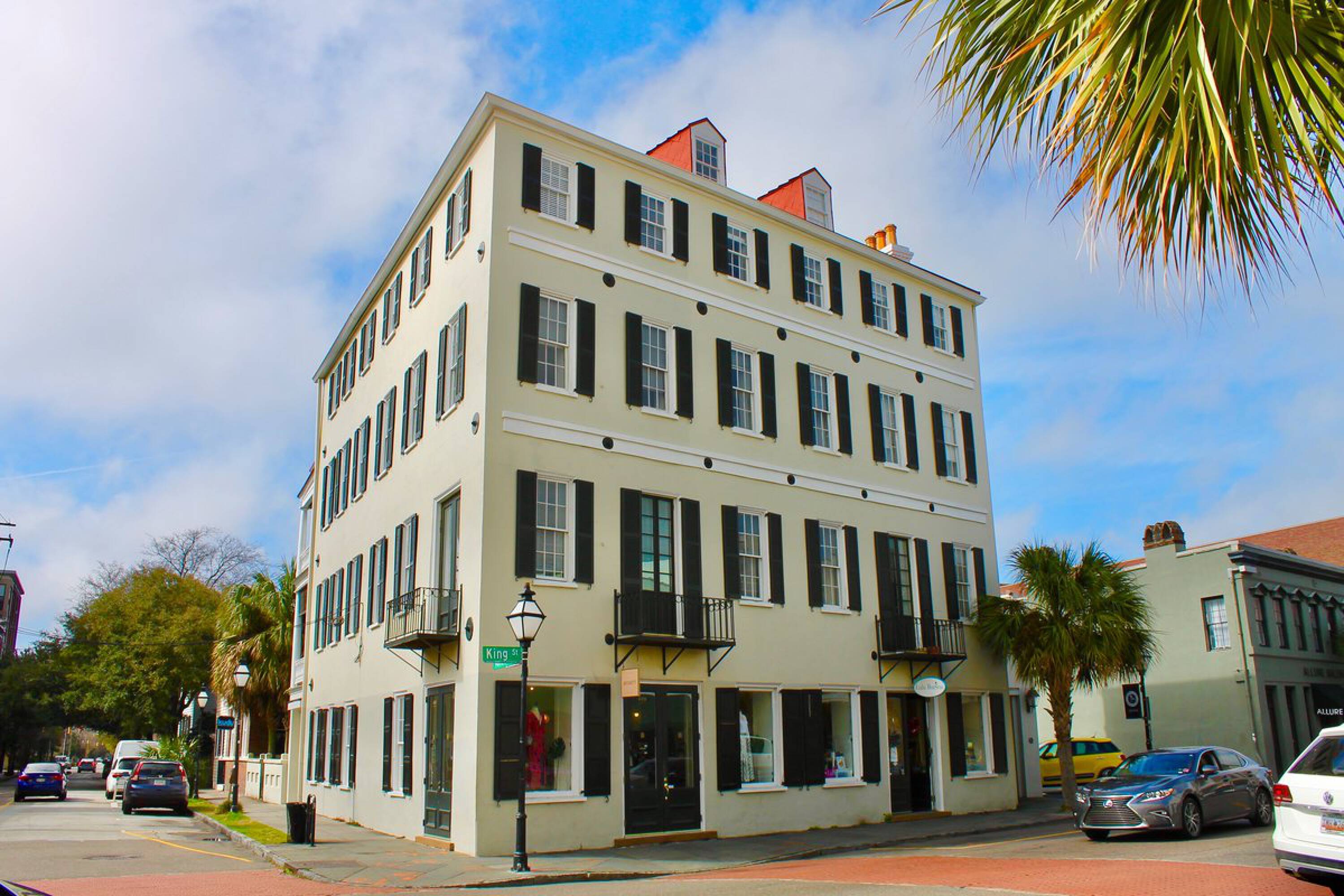 409 King St, Charleston, SC 29403