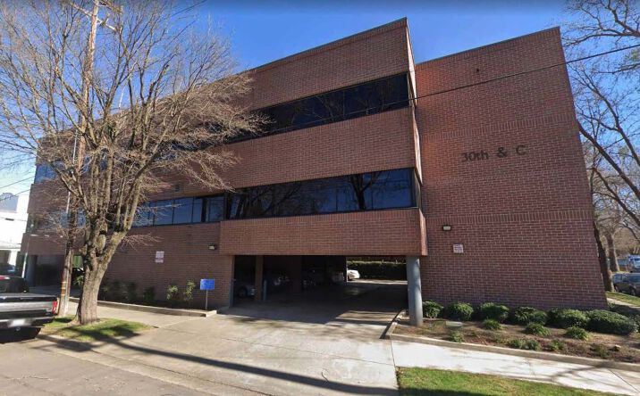 Pictures of Office property located at 225 30th Street, Sacramento, CA 95816 for lease - image #1