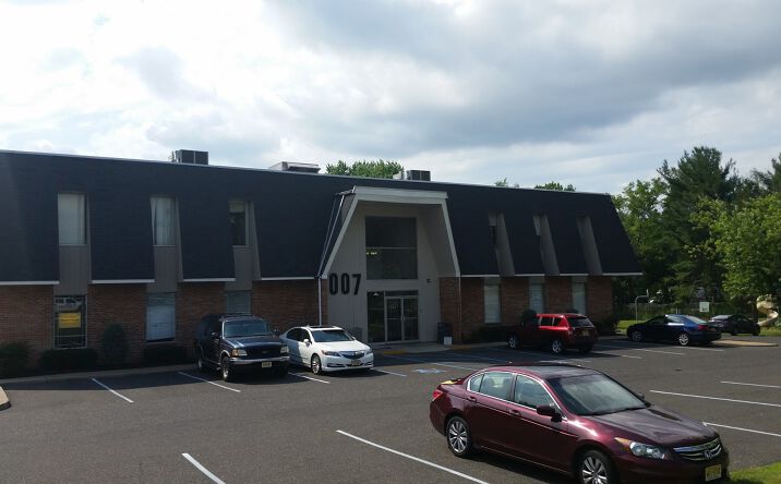 Pictures of Office property located at 1007 Mantua Pike, Woodbury, NJ 08096 for lease - image #1