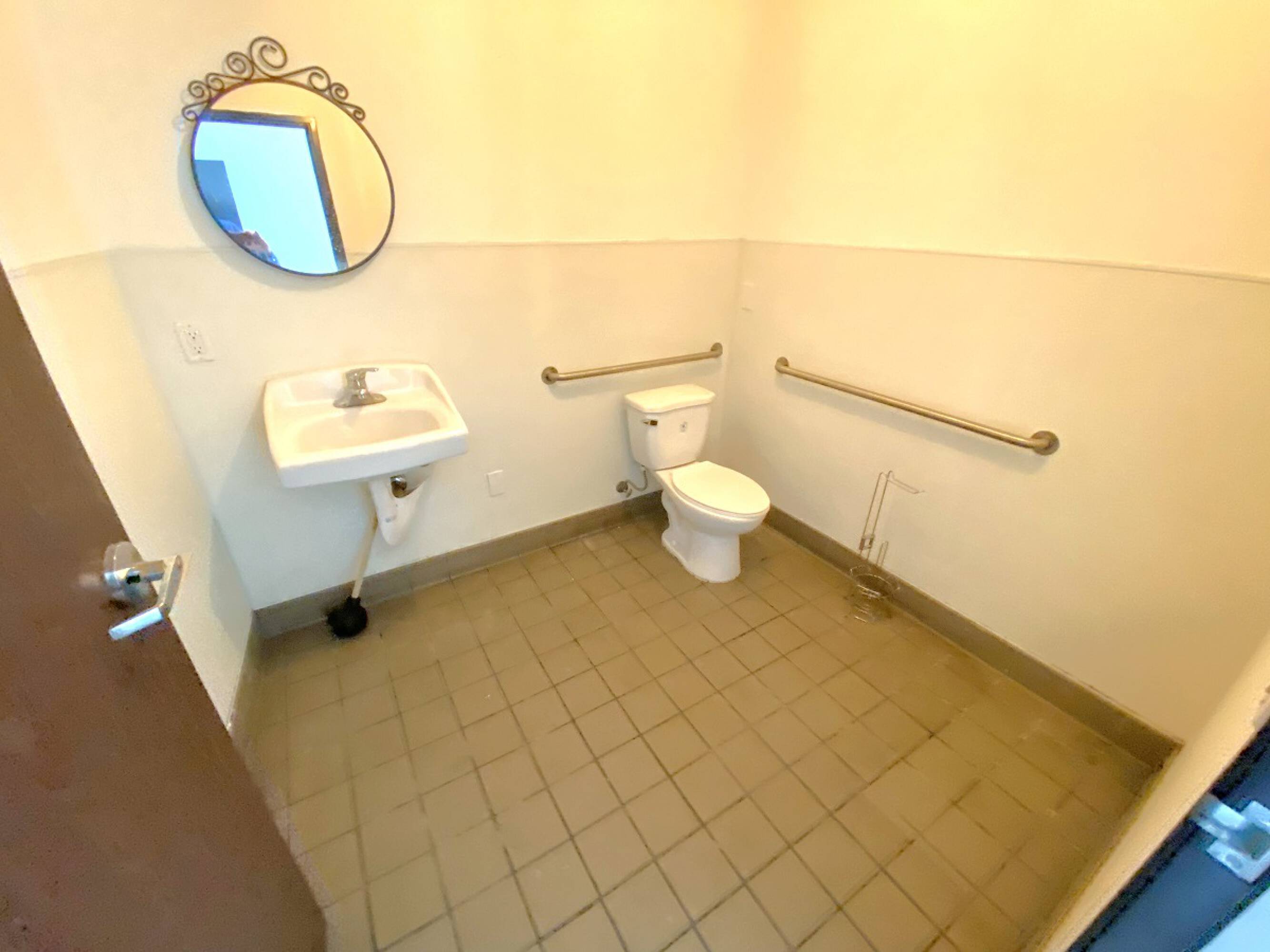 2601342