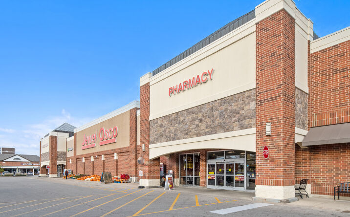 Pictures of Retail, Office, Restaurant property located at 1047-1147 S York Road, Bensenville, IL 60106 for lease - image #1