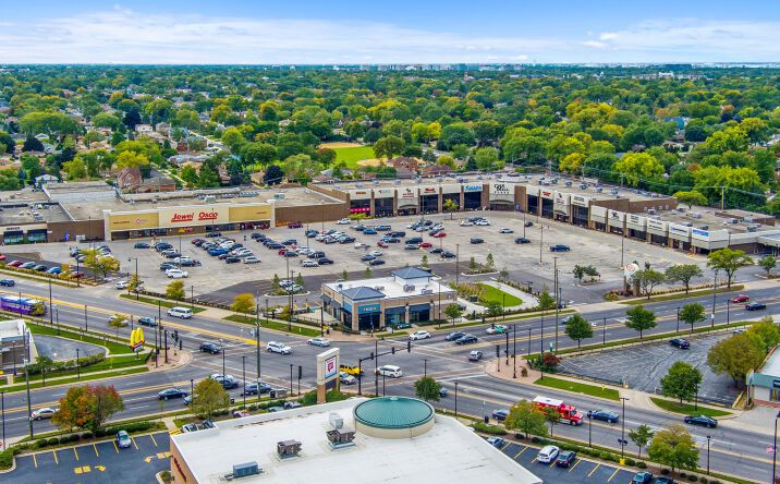 Pictures of Retail, Office property located at 7900 N Milwaukee Ave, Niles, IL 60714 for lease - image #1