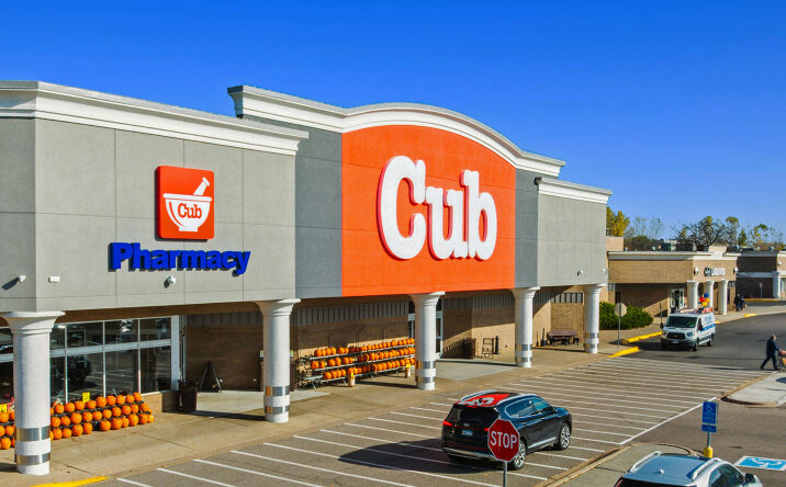 Pictures of Retail, Restaurant property located at 10160 6th Avenue North, North Plymouth, MN 55441 for lease - image #1