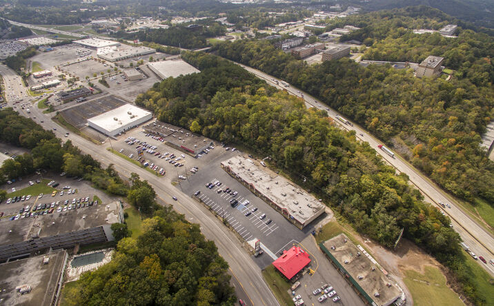 Pictures of Retail, Restaurant, Special Purpose property located at 18 Green Springs Hwy, Homewood, AL 35209 for lease - image #1