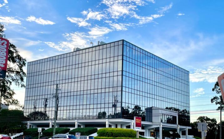 Pictures of Office property located at 4950 W Kennedy Blvd, Tampa, FL 33609 for lease - image #1
