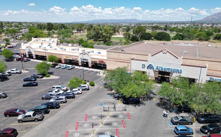 Pictures of Retail property located at 1230, 1350-1380 N Silverbell, Tucson, AZ 85745 for lease - image #1