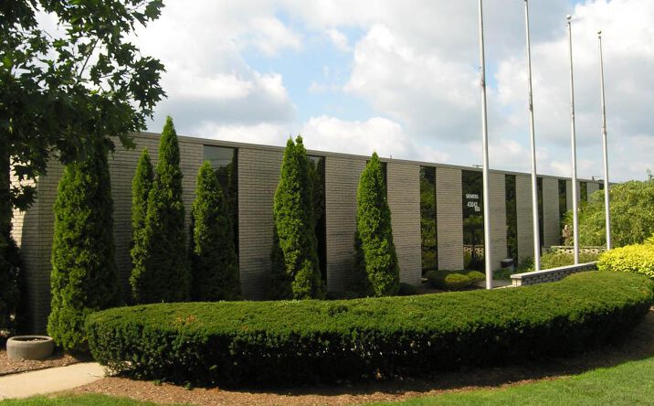 Pictures of Industrial property located at 43043 9 Mile Rd, Novi, MI 48375 for lease - image #1