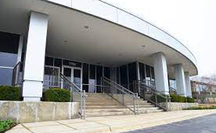 Pictures of Office, Industrial property located at 7700 W 119th St, Overland Park, KS 66210 for lease - image #1