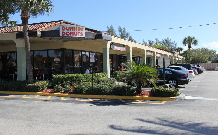 Pictures of Retail property located at 803 Donald Ross Rd, Juno Beach, FL 33408 for lease - image #1