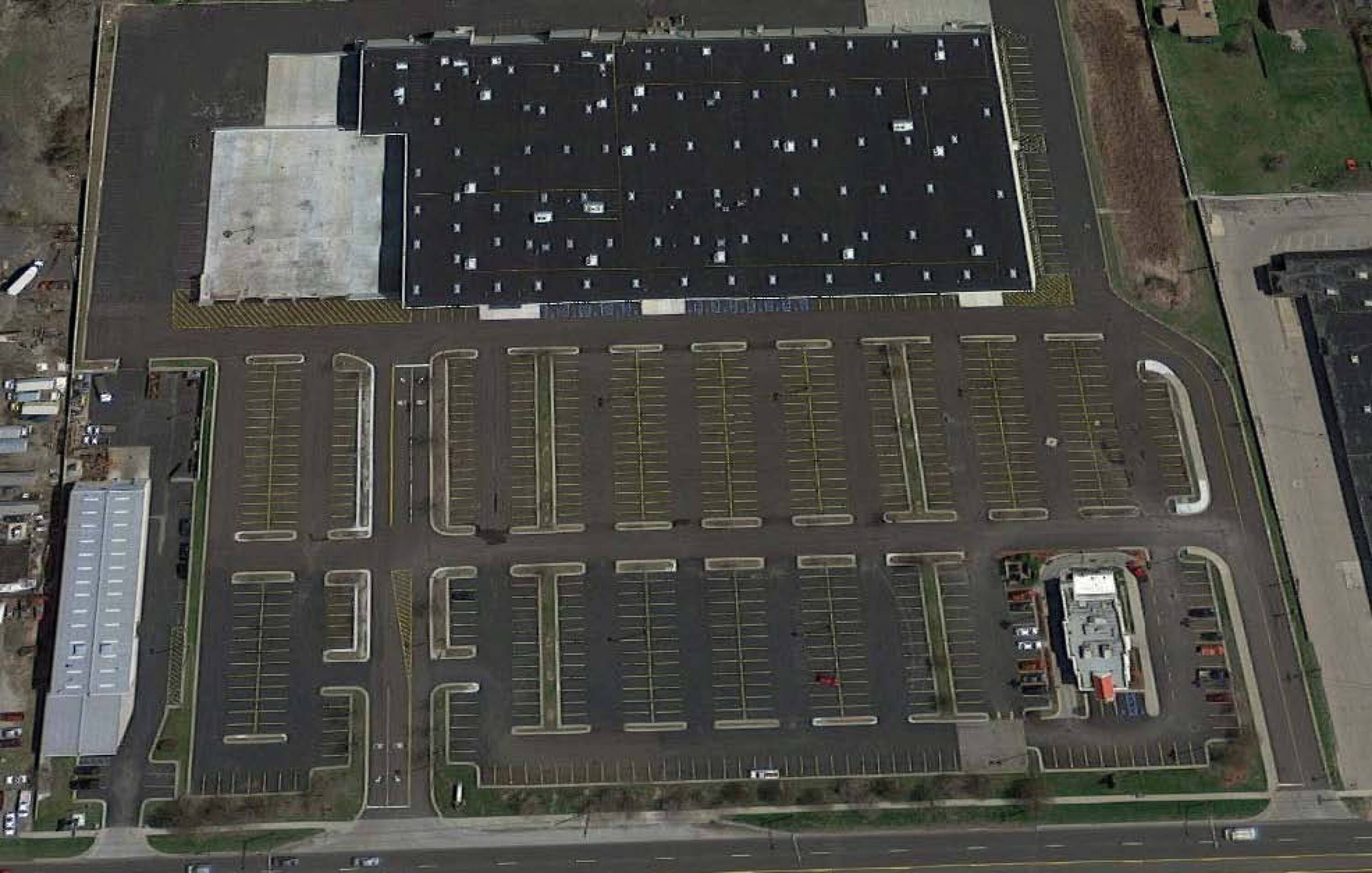 12100 Inkster Rd, Redford Charter Township, MI 48150 Retail Space for