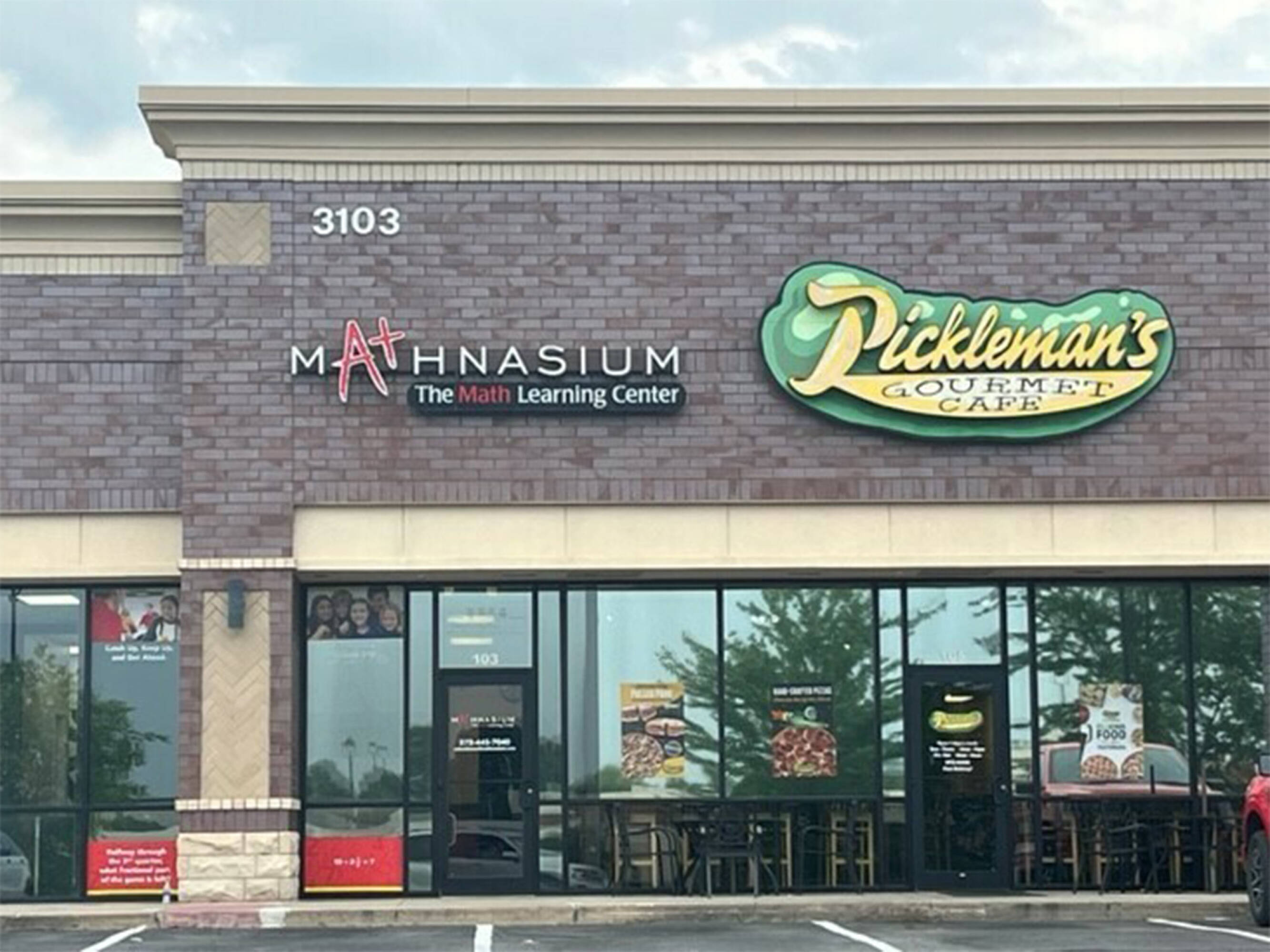 2480521