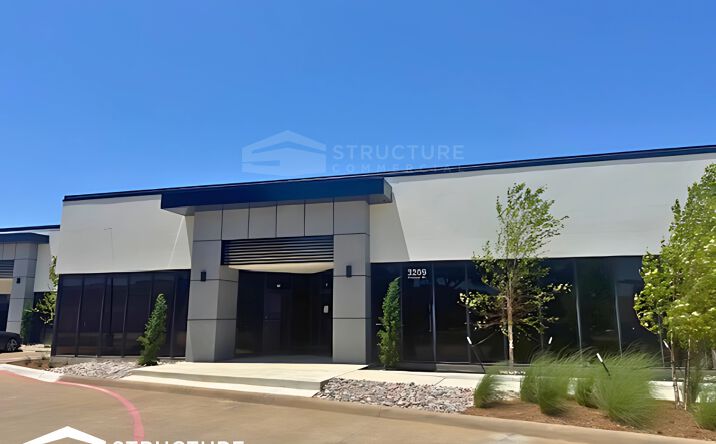 Pictures of Office property located at 3209 Premier Dr, Plano, TX 75075 for lease - image #1