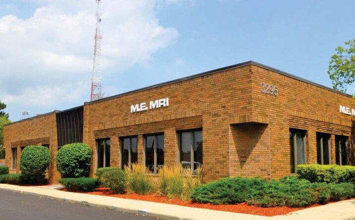 Pictures of Office property located at 3255 N Arlington Heights Rd, Arlington Heights, IL 60004 for lease - image #1