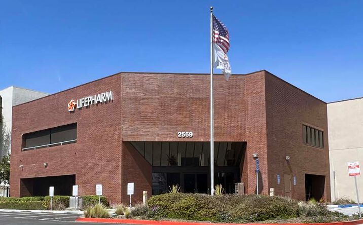 Pictures of Office property located at 2569 McCabe Way, Irvine, CA 92614 for lease - image #1