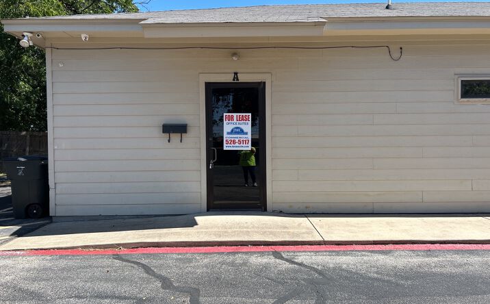 Pictures of Office property located at 1005 N 10th St, Killeen, TX 76541 for lease - image #1