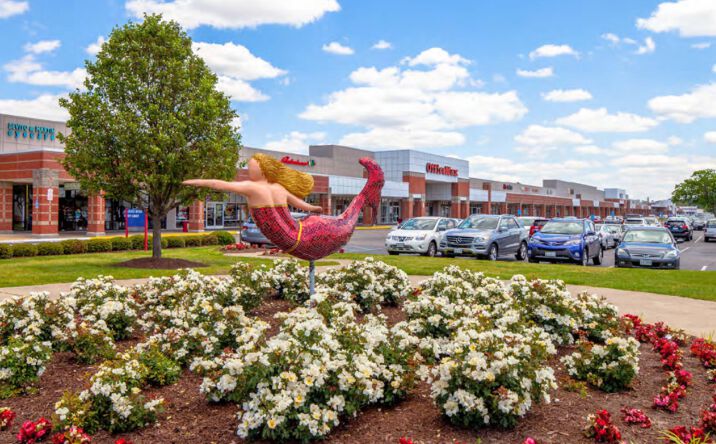 Pictures of Retail property located at 5900 E Virginia Beach Blvd, Norfolk, VA 23502 for sales - image #1