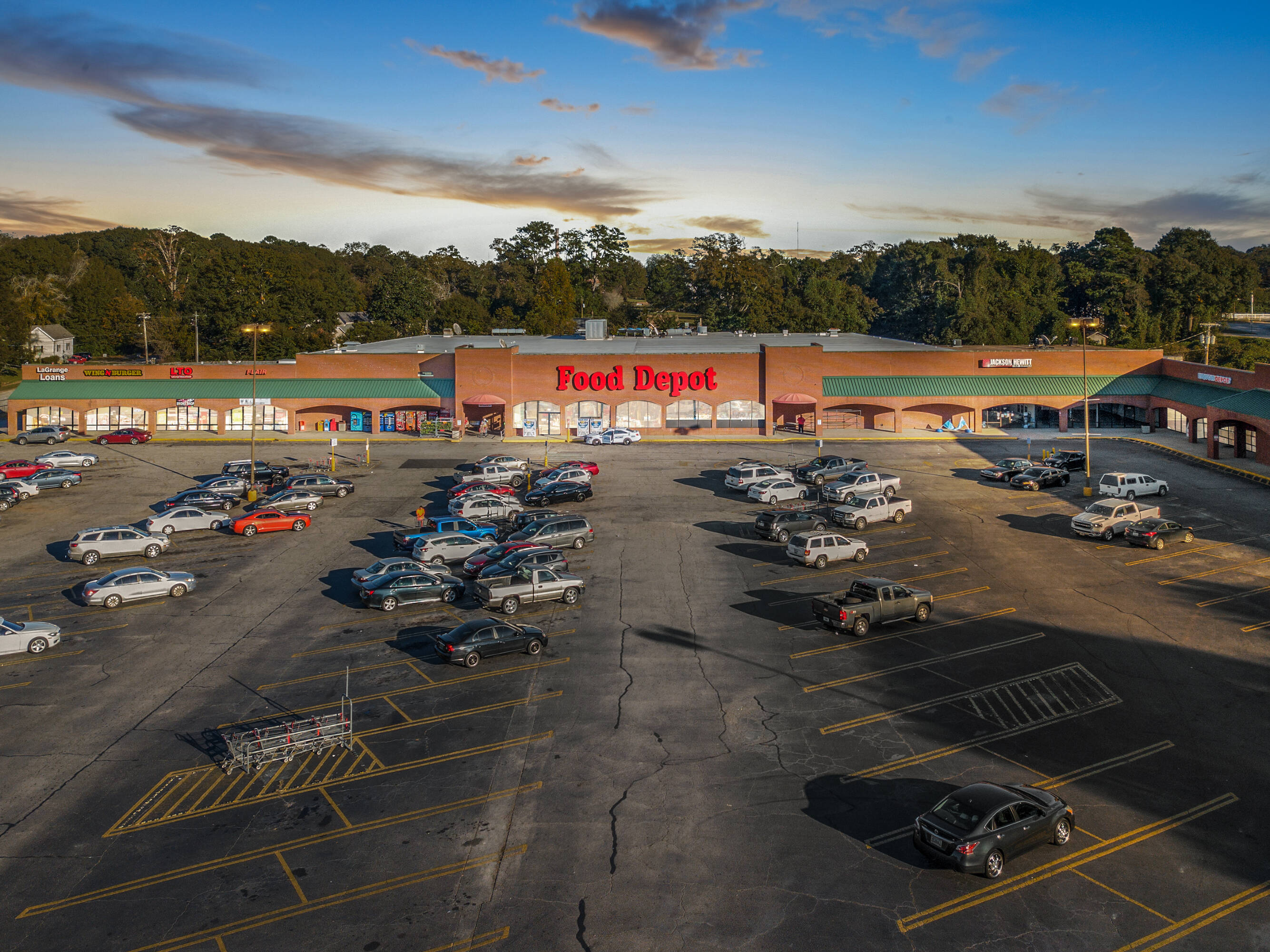 900 Hogansville Road, LaGrange, GA 30241