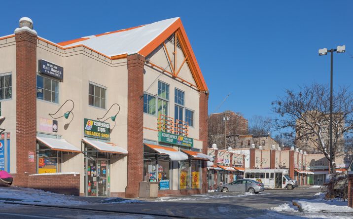 Pictures of Retail, Office, Restaurant property located at 808 Guilford Ave, Baltimore, MD 21202 for sales - image #1