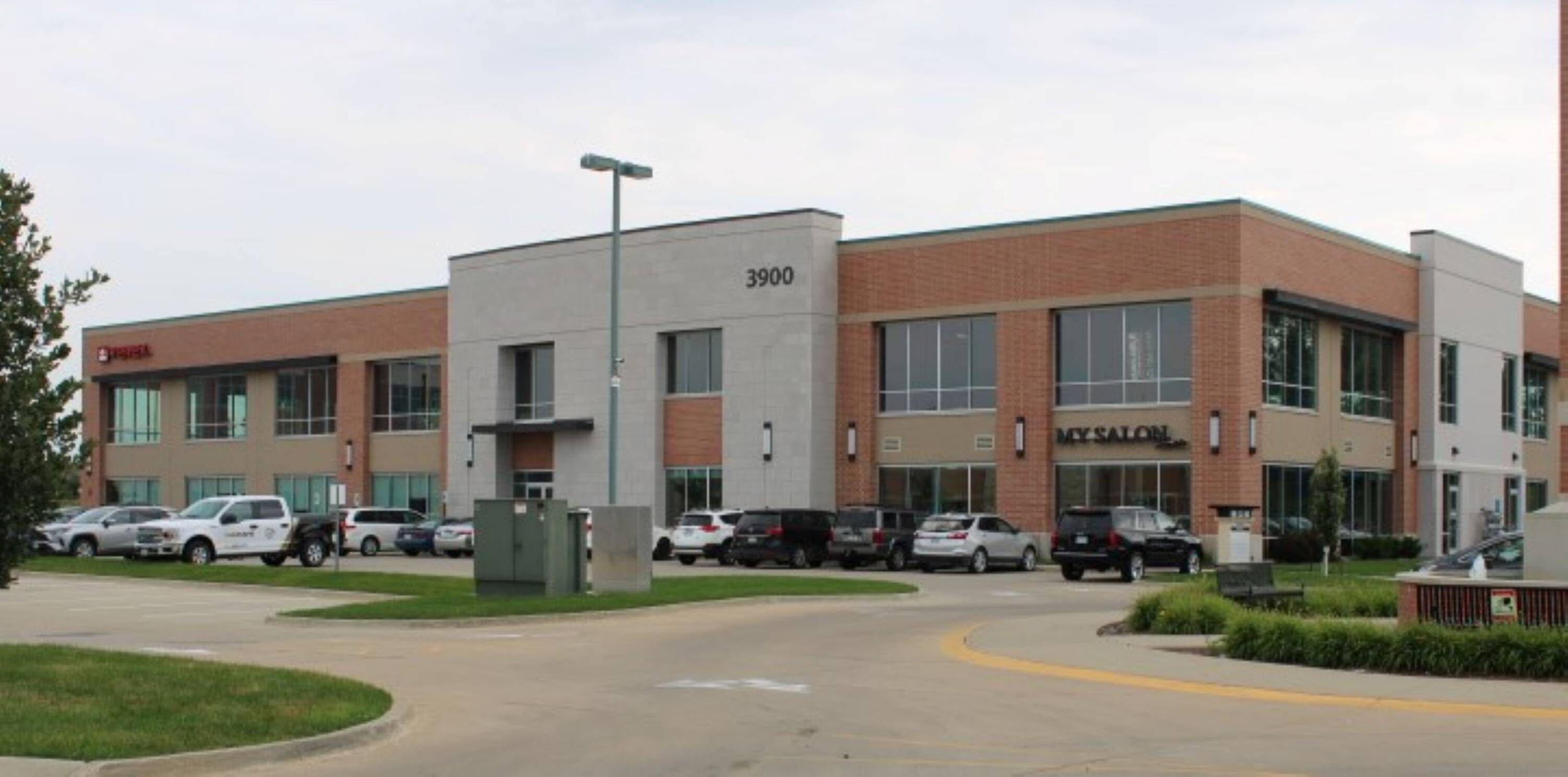 3900 Fountains Boulevard NE 102, Cedar Rapids, IA 52411