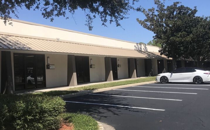 Pictures of Office property located at 7901, 7933 Baymeadows Way & 8641 Baypine Road, Jacksonville, FL 32256 for lease - image #1
