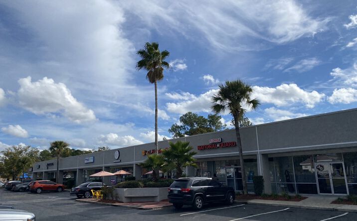Pictures of Retail, Office property located at 8384 Baymeadows Rd, Jacksonville, FL 32256 for lease - image #1