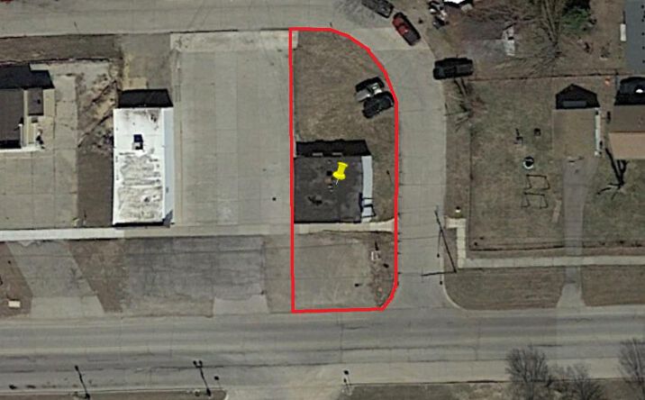 Pictures of Retail property located at 34200 Glenwood Rd, Westland, MI 48186 for lease - image #1