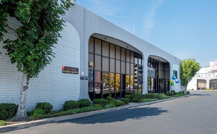 Pictures of Industrial property located at 12591 - 12597 Crenshaw Blvd, Hawthorne, CA 90250 for lease - image #1