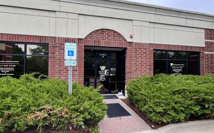 Pictures of Office property located at 235 Remington Blvd, Bolingbrook, IL 60440 for lease - image #1